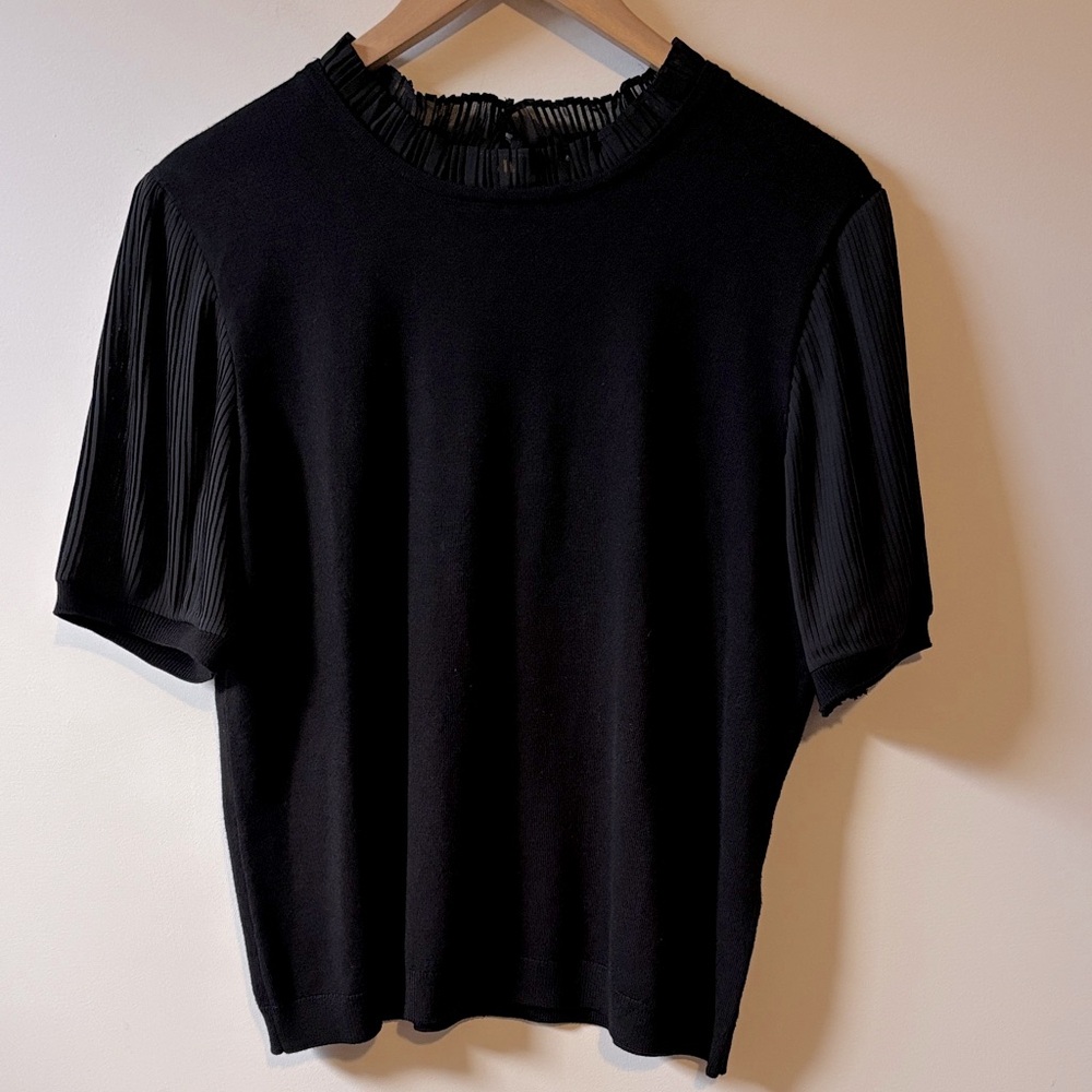Adrianna Papell Black Short Sleeve Top